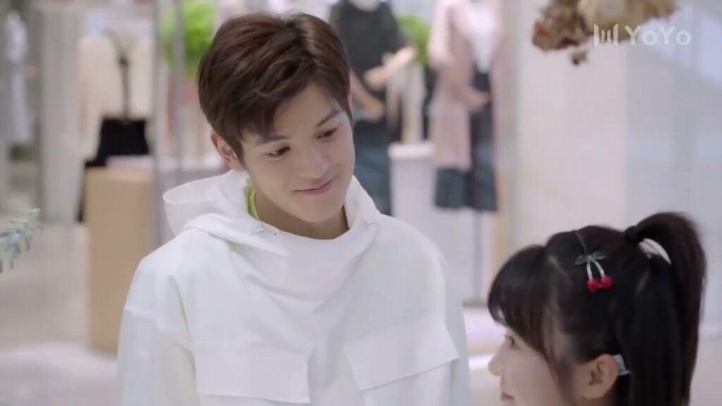 يأخذها للتسوق لكي يشتري لها هديـة عيد ميلاد ( عزباء محترفة )