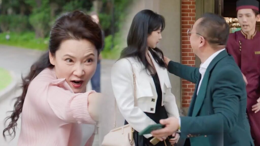 تضرب الأم المتحرش بابنتها فيذهبوا للقسم ليتعامل الرئيس معه بطريقته مشهد من "حكاية مبهجة"