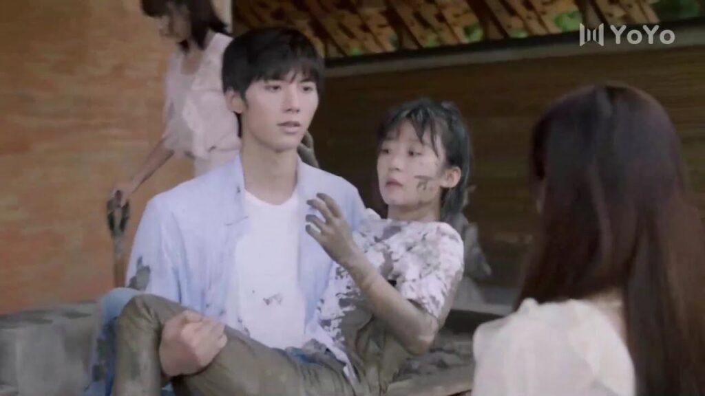 يأتي و يرى حبيبتـه واقعـة في الوحل بسبب الفتاة التي رفضها  ( عزباء محترفة )