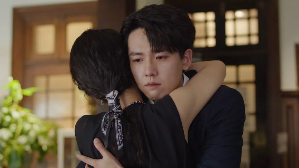 يختار أن يكون مع حبيبته ويتعهد باستعادة كل ما يخصها❤️مشهد رومانسي من "حكاية مبهجة"