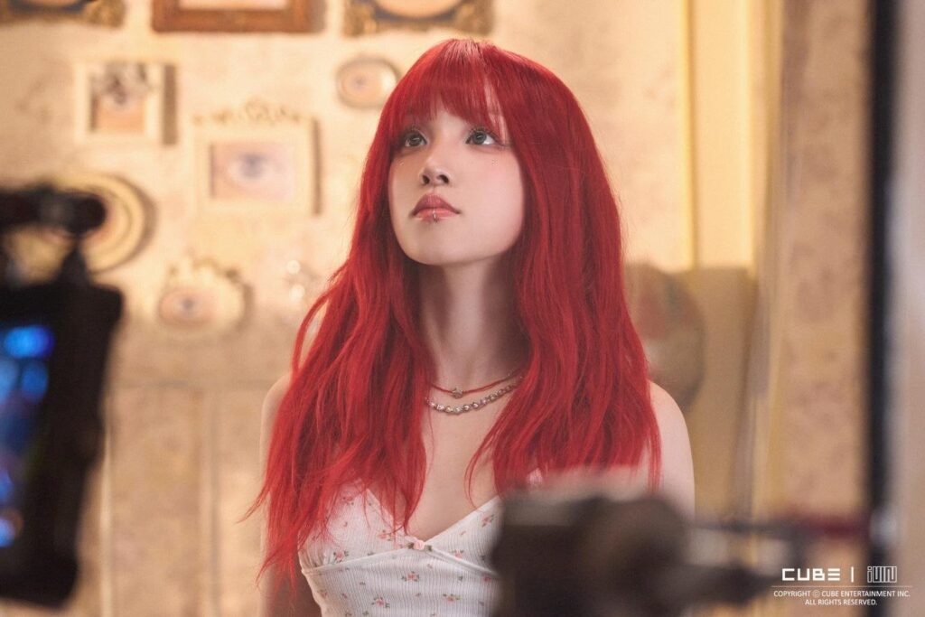 240501 يوكي 'FREAK' M/V تصوير خلف الكواليس (Naver Post)