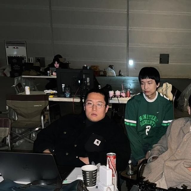 240510 الممثل جوزيف لي على الانستقرام (صور خلف الكواليس مع RM لأغنية "Come back to me")