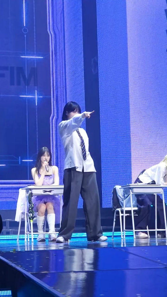 240511 تحديث LE SSERAFIM على التيك توك مع هونغ إيونتشاي - 🐺Growl بواسطة هونغ إيونتشا 🐾 @ FEARNADA