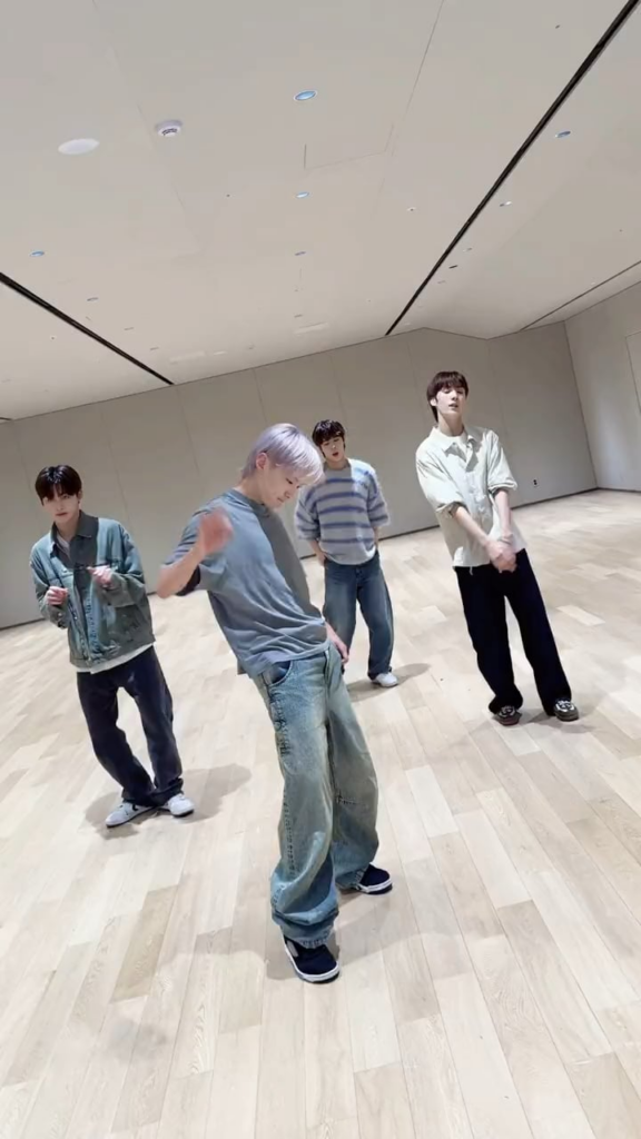 240502 تحديث SEVENTEEN على TikTok: تحدي "MAESTRO" (هوشي مع TWS يونغجاي، جيهون وكيونغمين)