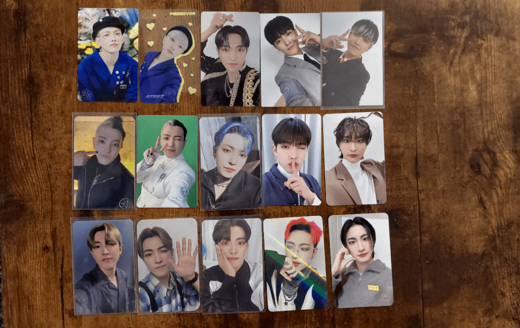 أجهزة الكمبيوتر WTT/WTS ATEEZ (الولايات المتحدة/كندا)