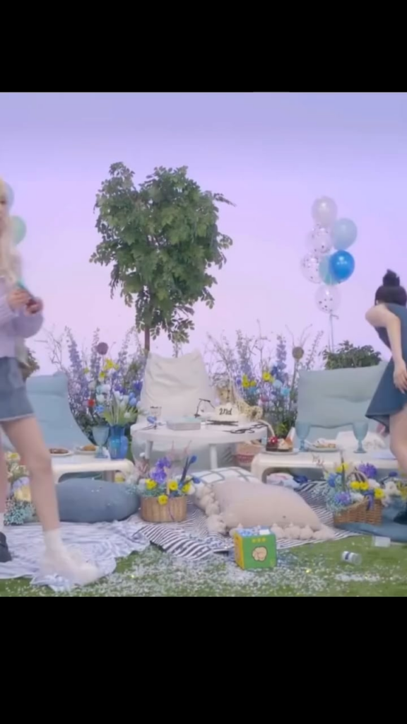 لو سيرافيم ساكورا IG Post [06.05.2024]