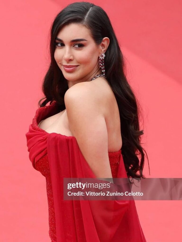 Yasmine Biggest milky  white  boobs 🔥🔥🔥🔥🔥🔥