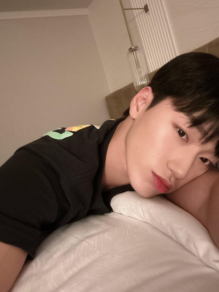 240501 ATEEZ على X: [#San] طاب مساؤك