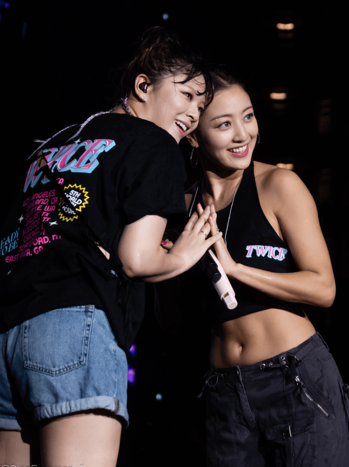 جونغيون وجيهيو