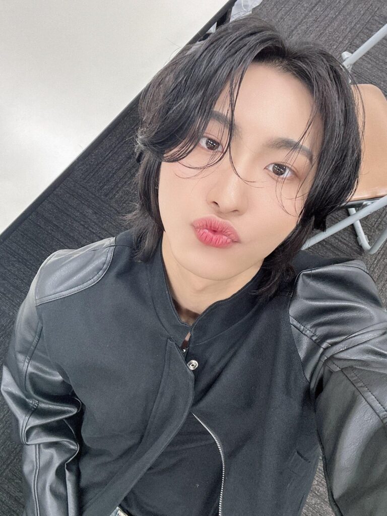 240502 ATEEZ على X: [#Seonghwa] ليلة سعيدة 😴