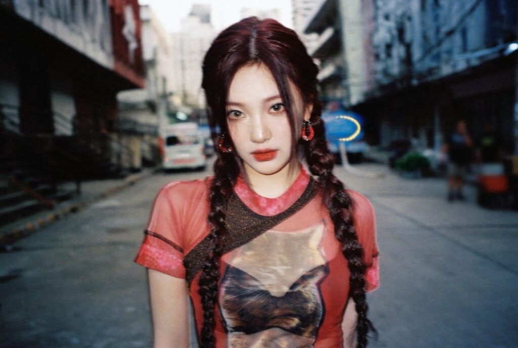 240502 aespa تحديث Twitter مع Ningning and Winter - 🛸sɐuɔS ɝɥʇ puı̣ɥƝꓭ ɥpoƆ ɥɔunɐꓶ 'uoppɃɐɯɹⱯ' ɐdsɝɐ (رمز إطلاق 🛸 aespa 'Armageddon' وراء الكواليس)