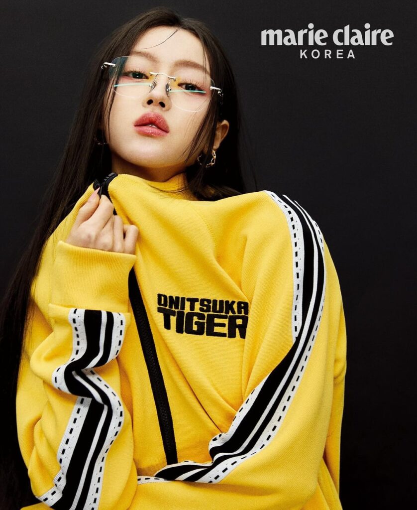 يو سي آه (YooA) لماري كلاري كوريا