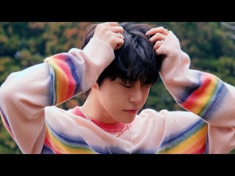 Doyoung (NCT) - سترة الألبوم الكامل الأول "YOUTH" / الفيديو الموسيقي لـ "Little Light" خلف الكواليس [ENG SUB]