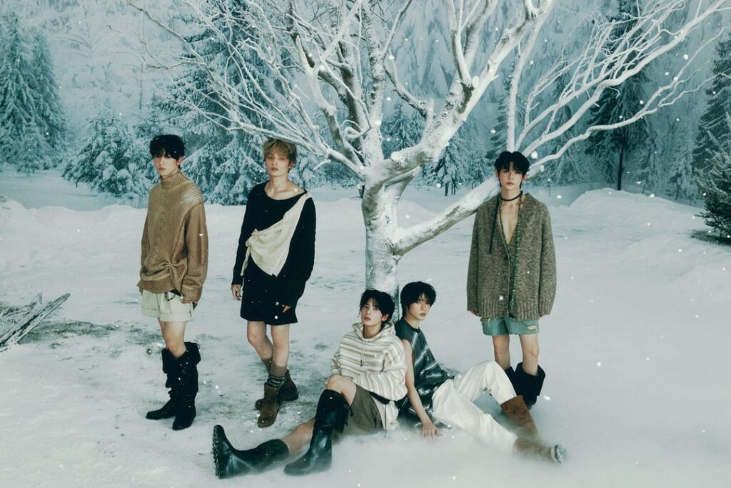 TXT (TOMORROW X TOGETHER) - الأغنية المنفردة الرابعة في اليابان "誓い (CHIKAI)" (صورة المفهوم - إصدار U: المجموعة)