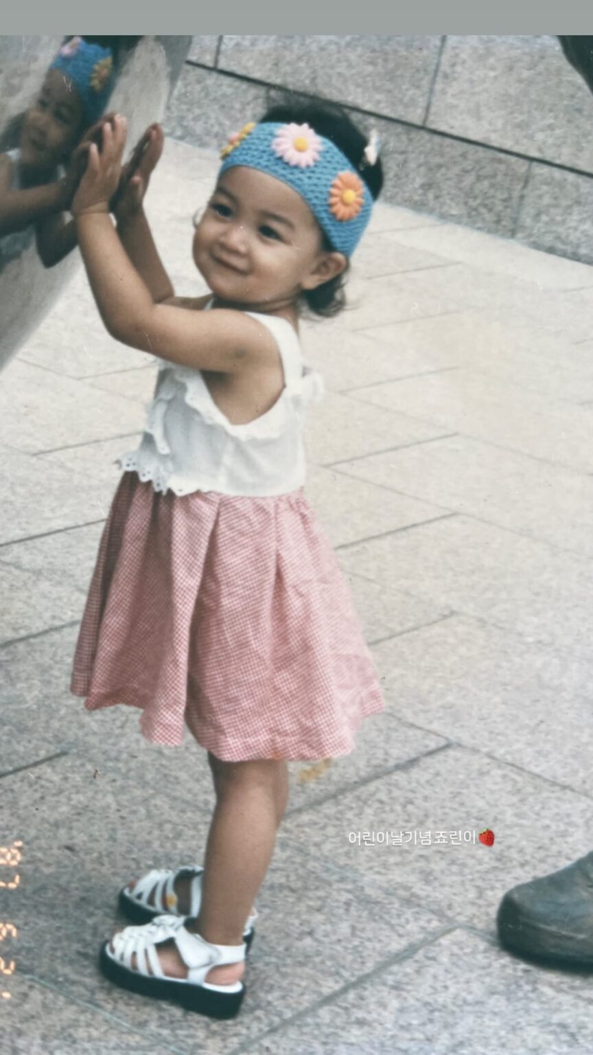 240505 تحديثات قصة جيهيو على الانستقرام - صور جيهيو القديمة بمناسبة يوم الطفل