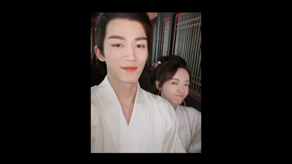 أي مظهر للزوجين شيويهشياو تفضل؟ #WuJinyan #WangXingyue!😍😍😍 #مزدوج #TheDouble #youku