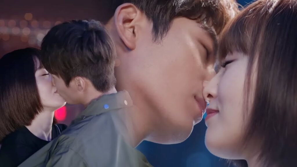 يتأثر حبيبها بكلامها عن المستقبل فيقبلها ويعاقنها بقوة❤️مشهد رومانسي من “أراك ثانية” يتأثر حبيبها بكلامها عن المستقبل فيقبلها ويعاقنها بقوة❤️مشهد رومانسي من "أراك ثانية"