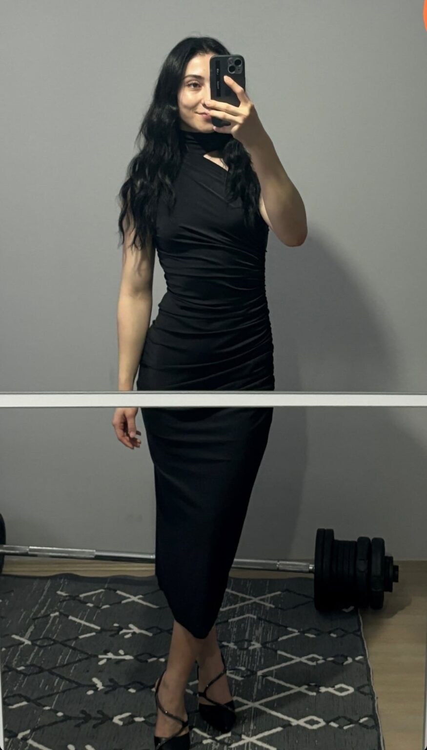 Berfin Sarıkaya (mytinymuscles)