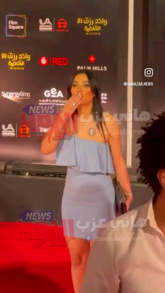 Mona Mamdouh 🍑 p.t 3 of 4