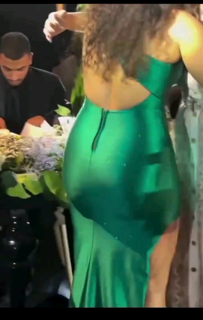 Ayten Amer, her ass is insane!