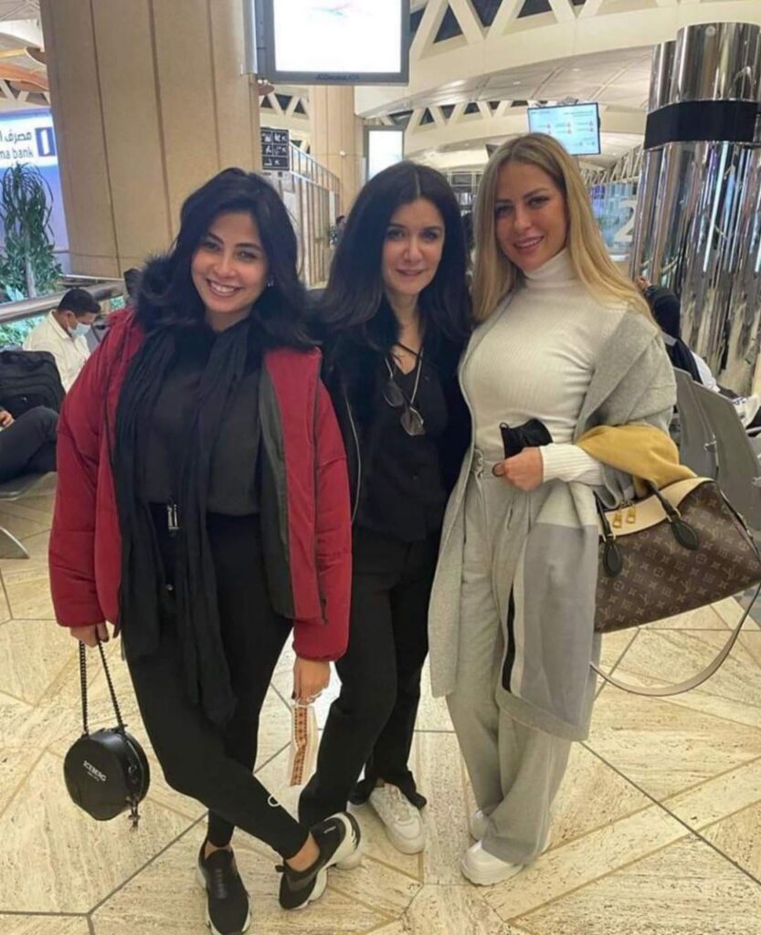 Reem mostafa, with ghada adel and ruby, how much bigger her boobs can get 🔥🔥🔥🤤