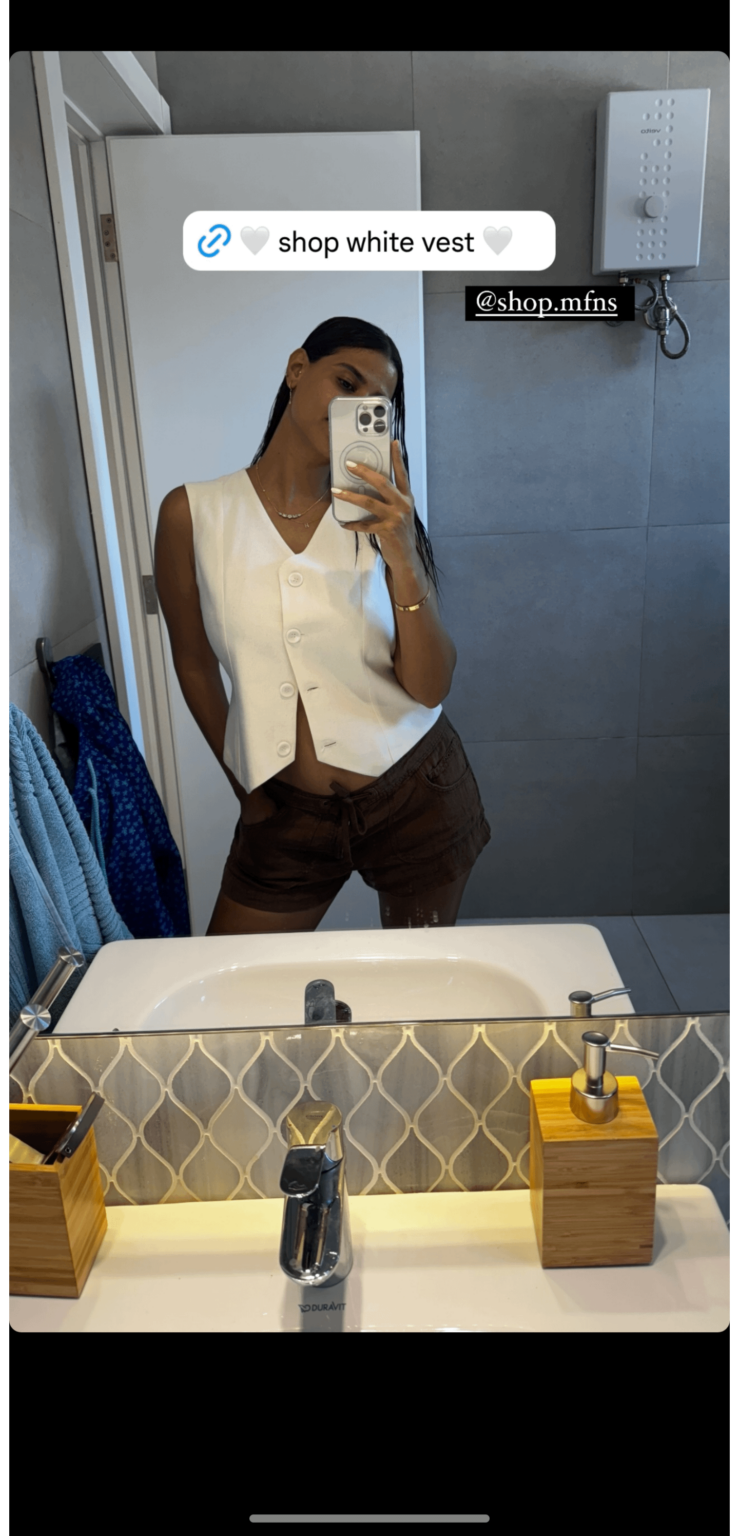 Dina dash's navel 🥵