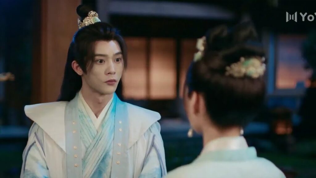 يريد ان يحتفل معها لكنها لا تهتم سوى بالمجوهرات  ( ندفة الثلج المفقودة)