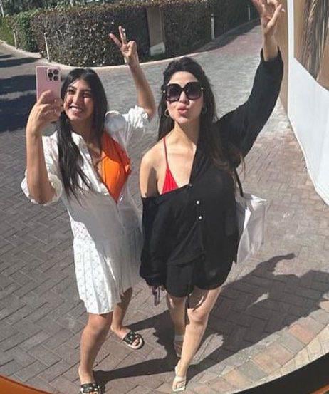 Mirna Gamil in bikini 🔥🔥