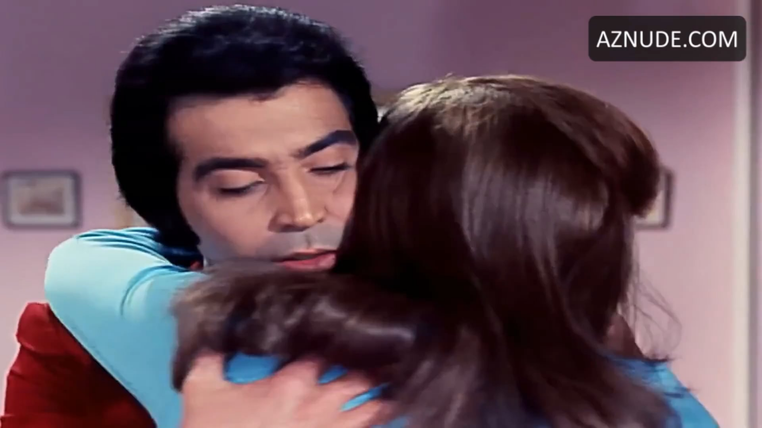 Soheir Ramzy Hot Kiss 🔥