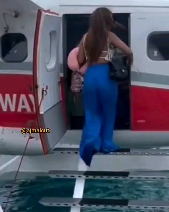 Menna Arafa 🍑 p.t2 of 2