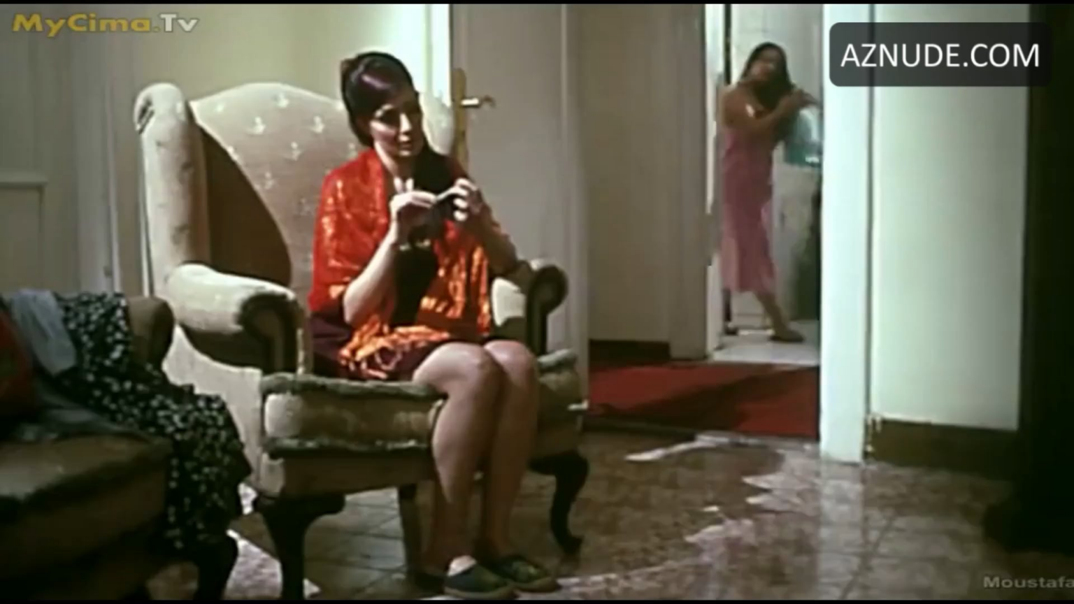 Somaya El Khashab Lesbian Scene With Ghada Abdulrazeq 🔥🥵