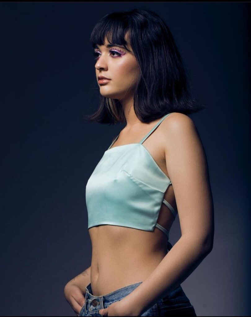 Nourine Abou Seada See through nipples🥰