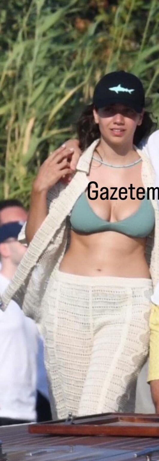 Özge özacar