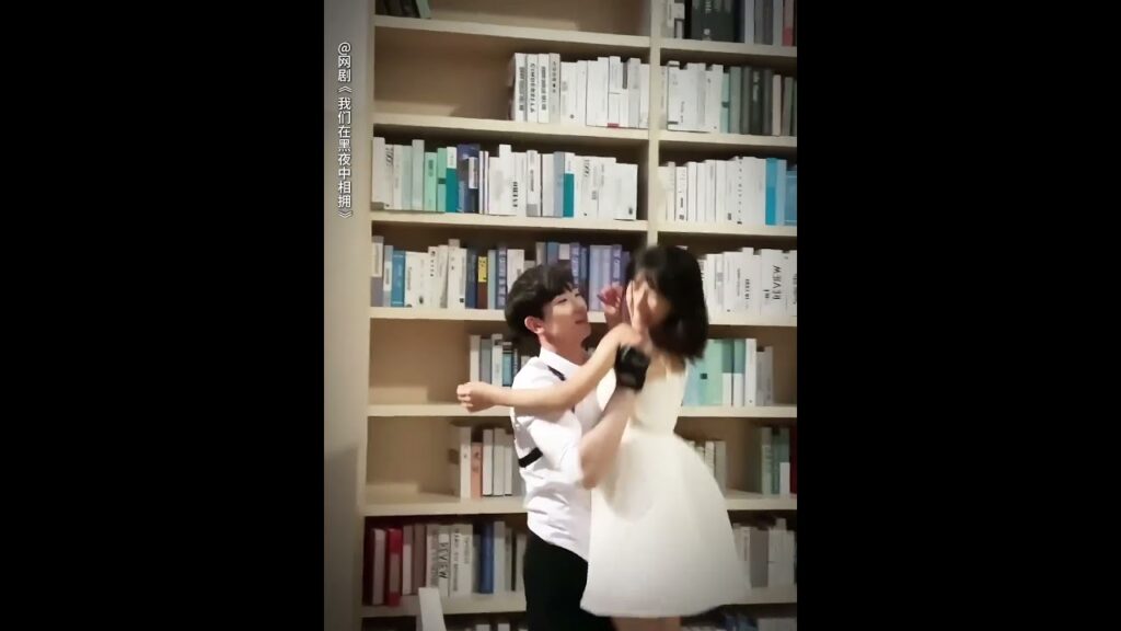 انتي اميرتي للأبد 😍  #RenYunjie #FangJin #youku #عناق_في_الليلة_المظلمة #Embraceinthedarknight