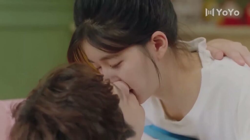 يشاركها المنزل لكنها تحصل على حبيب بالمقابل ( ارجوك اطمئن يا سيد لينغ )