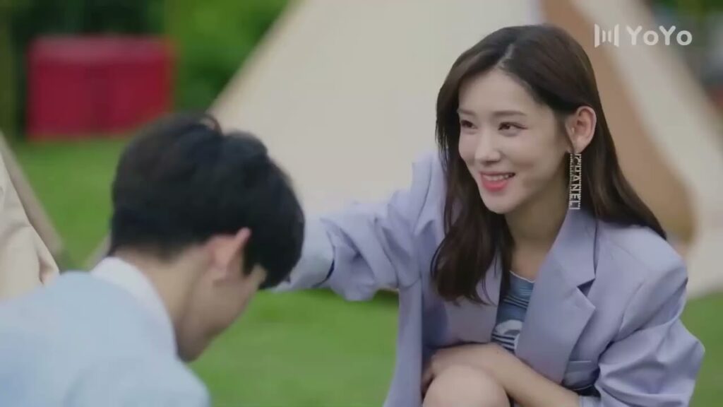 تحب رؤيتـه و هو يحاول إسعادها  ( ارجوك اطمئن يا سيد لينغ )