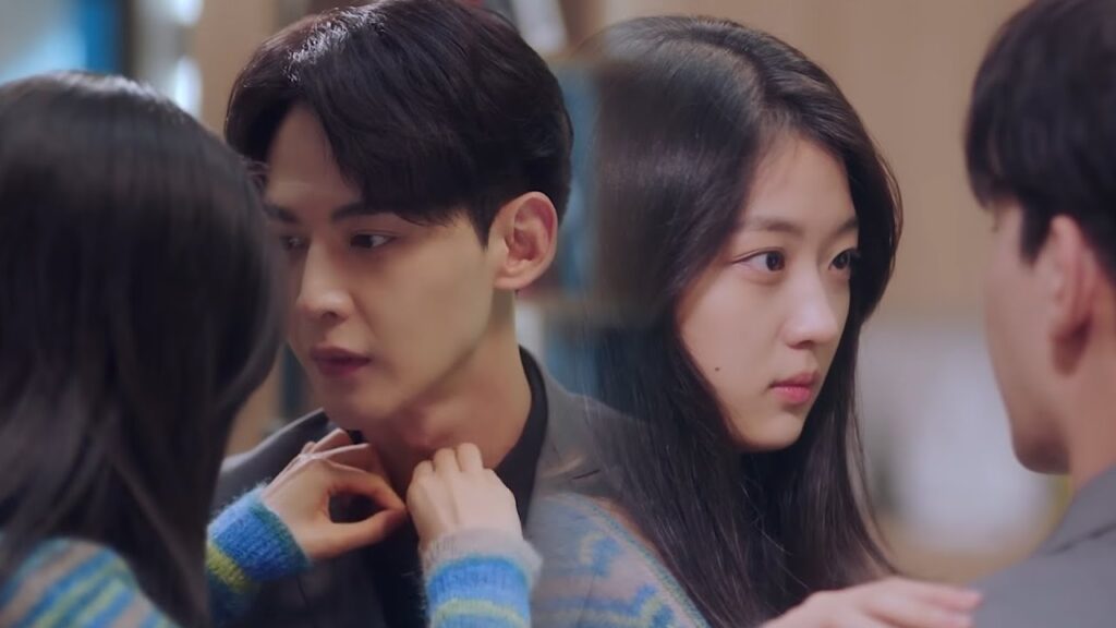 ‫"أنا حقًا رجل محظوظ لأن لدي حبيبة تنتظرني"❤️مشهد رومانسي من "عدنا للحب"