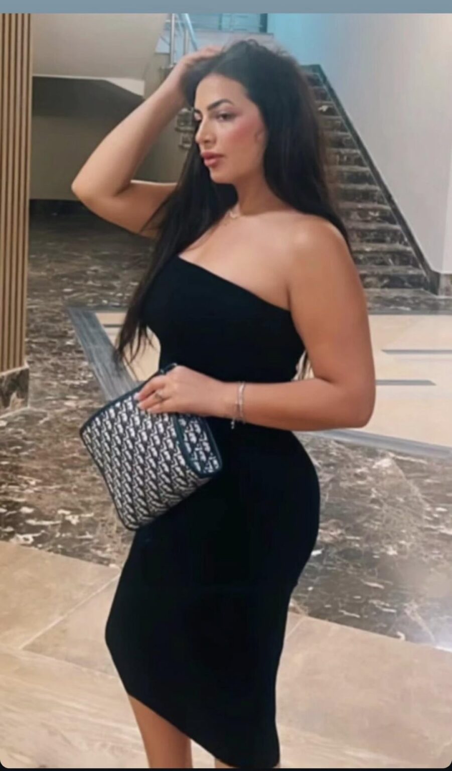 Donia 's big, soft and sexy ass, chest and body🔥🔥🔥🔥