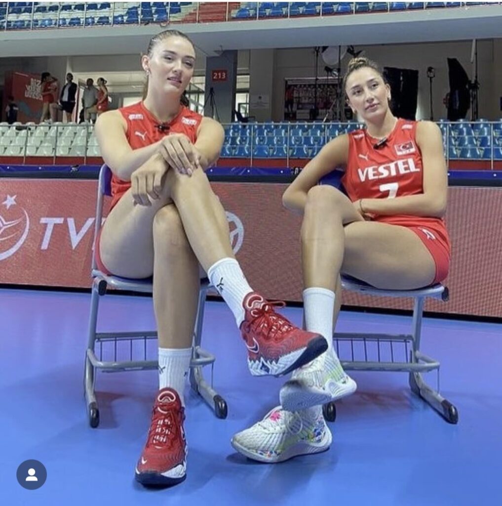 Zehra Güneş / Hande Baladın