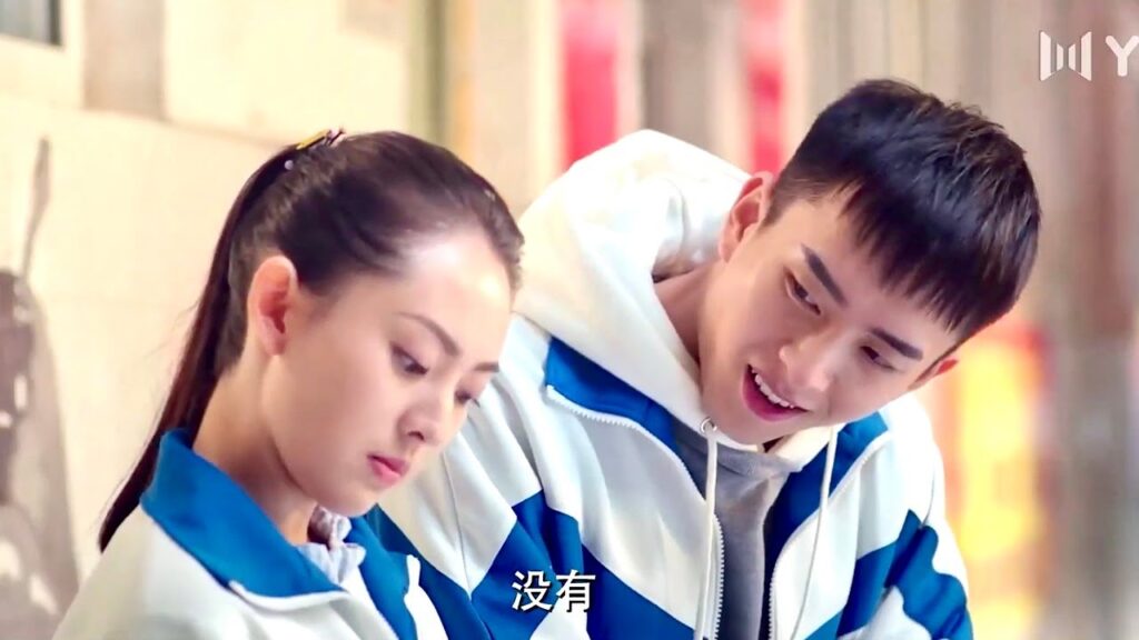 يورطها بالغش معه و تتعاقب على ذلك بسببـه  ( عندما تغيبت عن المدرسة للقائك)