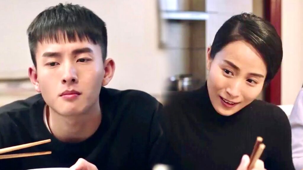 تواجه مشكلة مع ابنها الذي لا يهتم بالدراسة او بالـمواعدة ( عندما تغيبت عن المدرسة للقائك) تواجه مشكلة مع ابنها الذي لا يهتم بالدراسة او بالـمواعدة ( عندما تغيبت عن المدرسة للقائك)