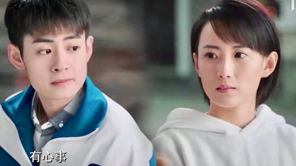 انا احبك منذ سنوات واخترت قسمك الدراسي لكي ابقى الى جانبك لكن متى ستنظر الـي ؟