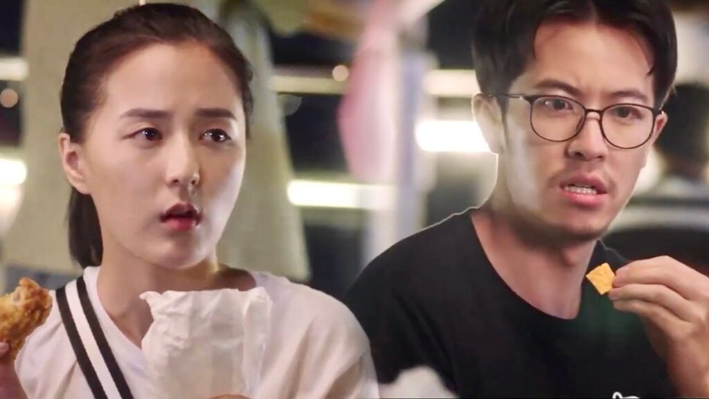 يعطيها افخاذ الدجاج كتعبير عن مدى حبـه لها (عندما تغيبت عن المدرسة للقائك)