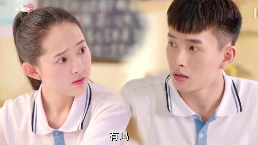 تساعده على حل السؤال و تعطيـه الجواب الصحيح (عندما تغيبت عن المدرسة للقائك)