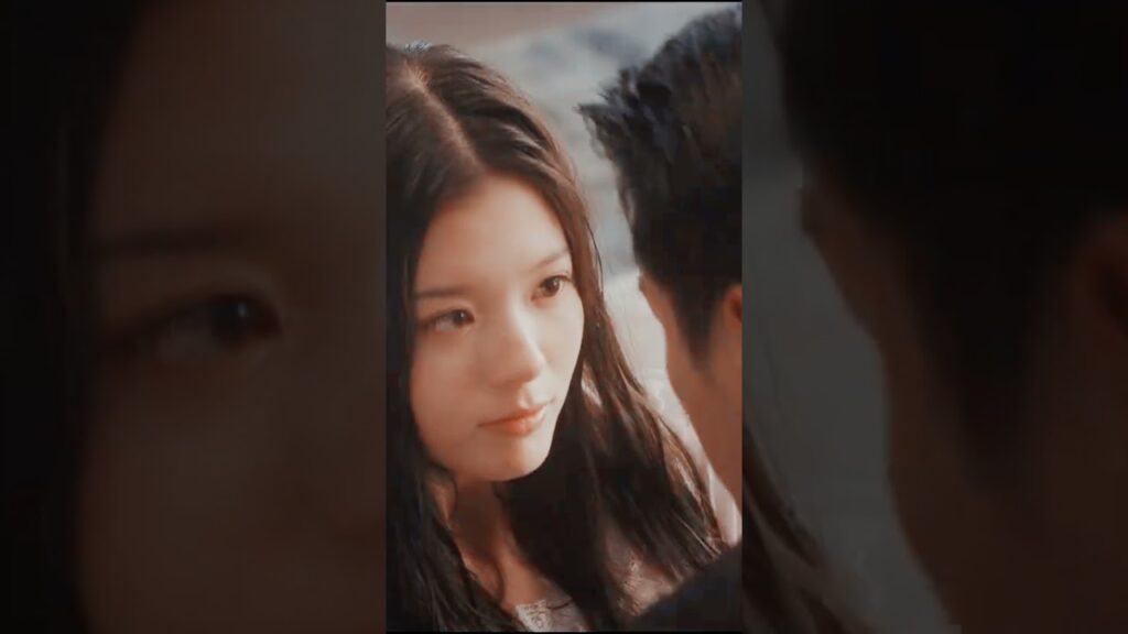 لايمكنني كبح نفسي امامها 🙈🔥  #noonebutyou #jinzi #guanchag #لا_أحد_غيرك #youku #shorts