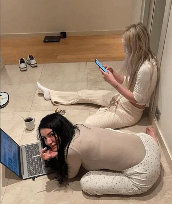 Aleyna Tilki ve Annesi Havva Öztel