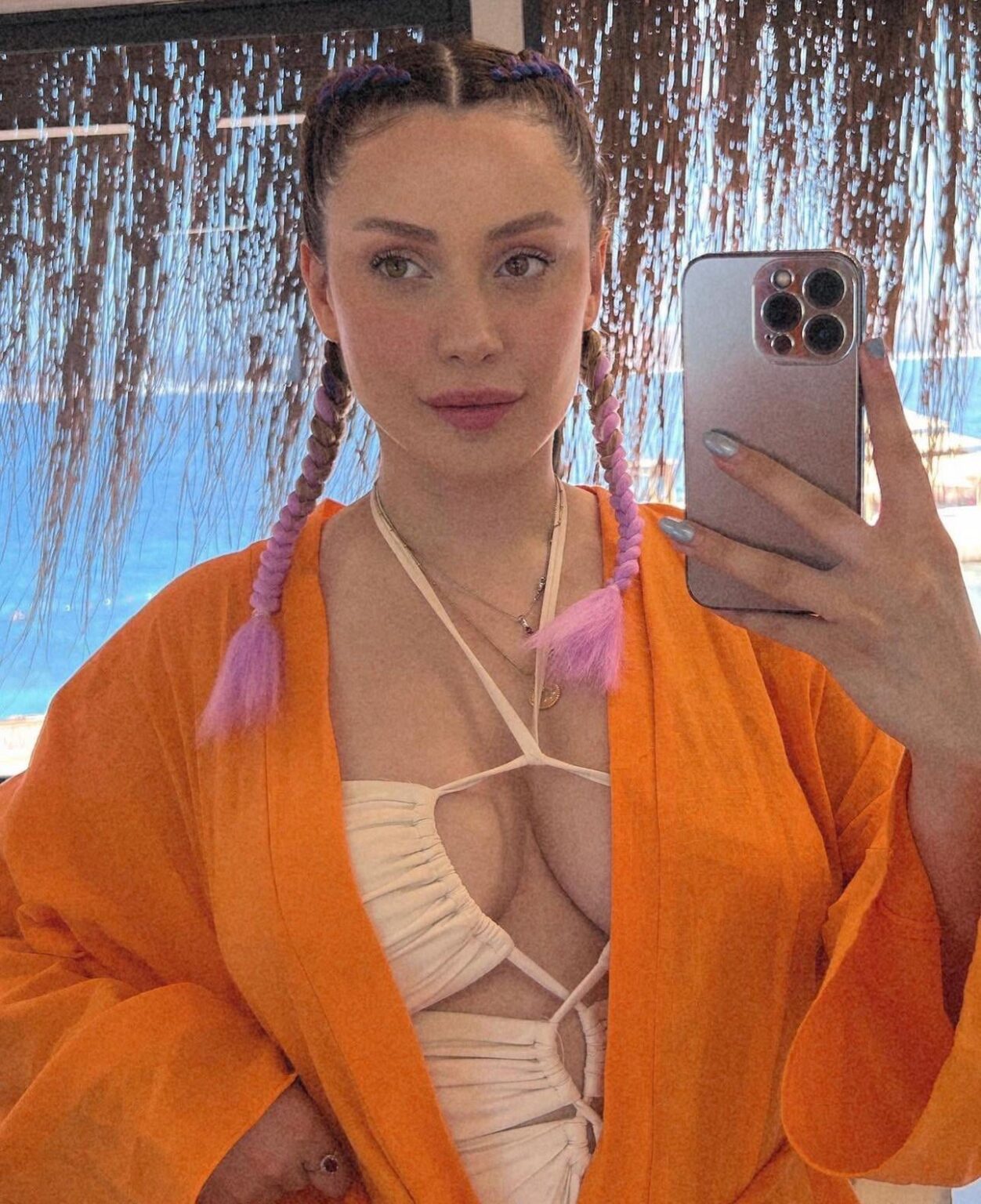 Dilara Arıkanlı ünlü sunup boşaltacaklardm