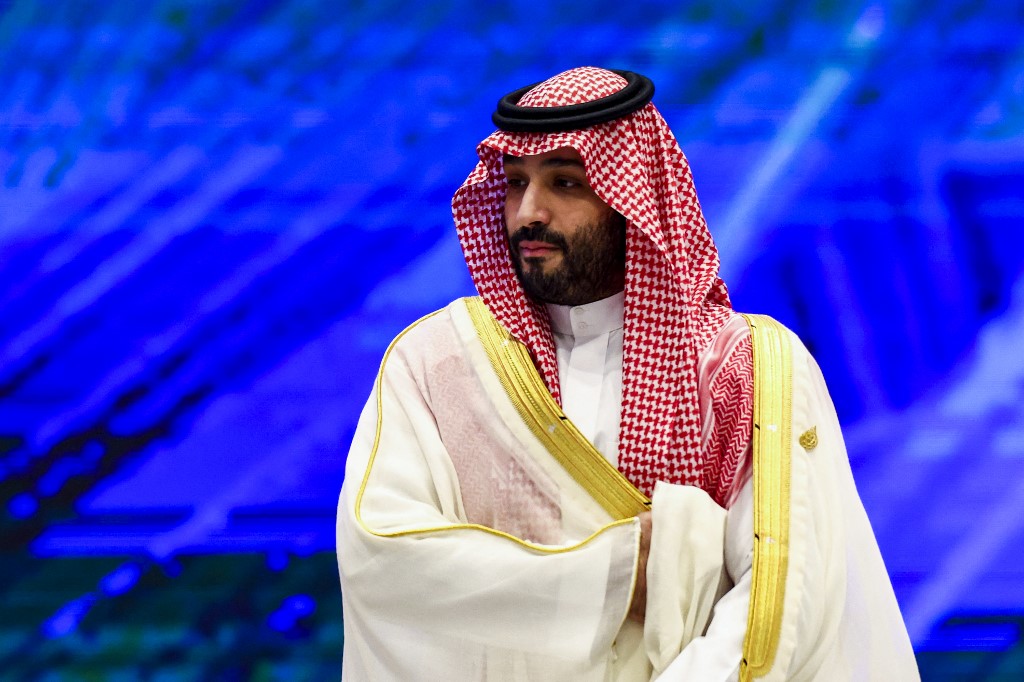 تسليم المونديال لمحمد بن سلمان.. 11 منظمة تنتقد “تقييما لحقوق الإنسان” في السعودية يقول ولي العهد الأمير محمد بن سلمان إن المملكة ستطور أسلحة نووية إذا فعلت إيران ذلك