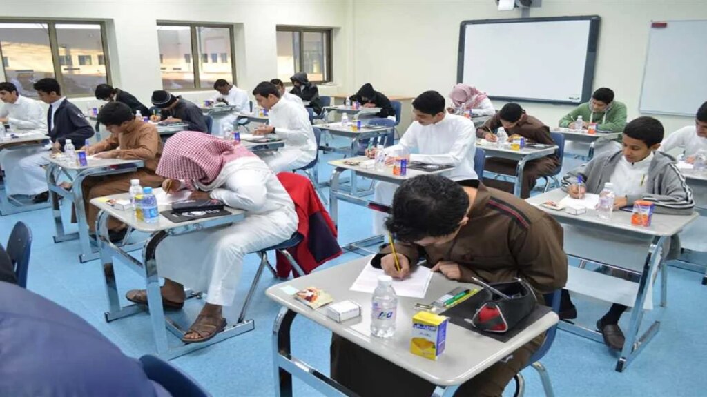 عاجل .. موعد بداية الدوام الشتوي 1446 والحصة الأولى في المدارس السعودية .. تعليم الرياض بوضح
