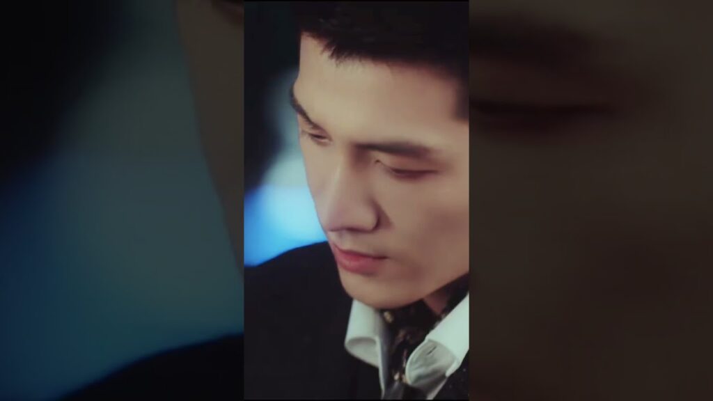 وأخيراً يعترف لها بمشاعره وحبه لها  🥺💜 #noonebutyou #jinzi #guanchag #لا_أحد_غيرك #youku #shorts